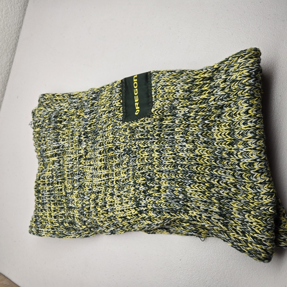 Oregon Ducks Women Beanie‎ ONE SIZE Green Infinity Forever Collectibles